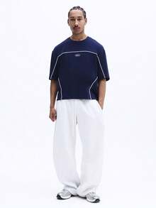 SUMWON 男士藏蓝色短袖圆领纯棉T恤，白色撞色滚边细节，常规版型，休闲上衣，夏季必备 - 藍色 - 查看 3