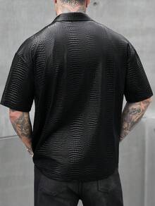 SLATEMANN 男士休闲鳄鱼纹压花短袖衬衫，夏季男士蛇纹印花衬衫，男士纽扣衬衫，男士纹理衬衫，男士短袖衬衫，男士鳄鱼纹压花衬衫，复古风格，适合日常休闲、周末旅行、户外活动、探险旅行、轻松的工作环境或半正式场合，可作为男友/丈夫礼物、周年纪念/生日礼物、派对、夏季假期、婚礼、春夏男士嘻哈短裤套装 - 黑色 - 查看 2