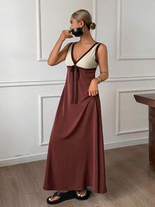 DAZY Áo ngủ dài không tay thanh lịch kiểu dáng nghỉ dưỡng với nơ trang trí và phối màu tương phản dành cho nữ. - Cà phê nâu - Xem 6
