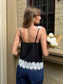 SHEIN Frenchy Women's Contrast Lace Loose Fashion Camisole For Vacation - Black and White - View 2