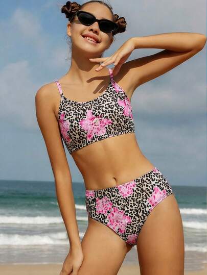 Sparklyn Bộ bikini dành cho thiếu nữ, kiểu dáng dễ thương, thanh lịch, kín đáo, họa tiết da báo và hoa nhiều màu sắc, chất liệu dệt kim, dây đeo có thể điều chỉnh, gồm áo và quần tam giác, thời trang giản dị, tinh tế, sang trọng, thích hợp cho bơi lội, kỳ nghỉ hè, bãi biển, hồ bơi, tiệc tùng.