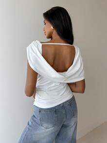 Aloruh Women's Spring/Summer New Elegant Romantic Chic Minimalist Fashionable Date/Work Floral Metal Buckle Artistic Draped Neck Ruched Waist Blouse - White - View 2
