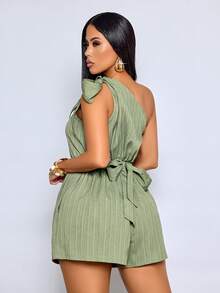 SOLERSUN Bộ áo liền quần nữ phong cách Boho đi biển mùa xuân hè mới, kẻ sọc màu ô liu, lệch vai, có chi tiết nơ, thắt lưng và túi, thích hợp cho bữa ăn trưa ngoài trời, vải dệt họa tiết sóng biển, áo liền quần nữ cho các sự kiện ngoài trời buổi tối và các chuyến đi nghỉ dưỡng. - màu xanh lá - Xem 2