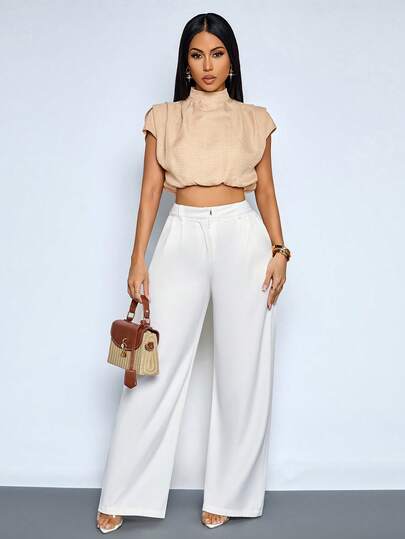 SOLERSUN Sexy, Elegant, Casual, And Suitable For Commuting, This Apricot-Colored Women's Shirt Is Perfect For Spring And Summer, Beach Vacations, And Embodies A Sophisticated, Old-Money Style.