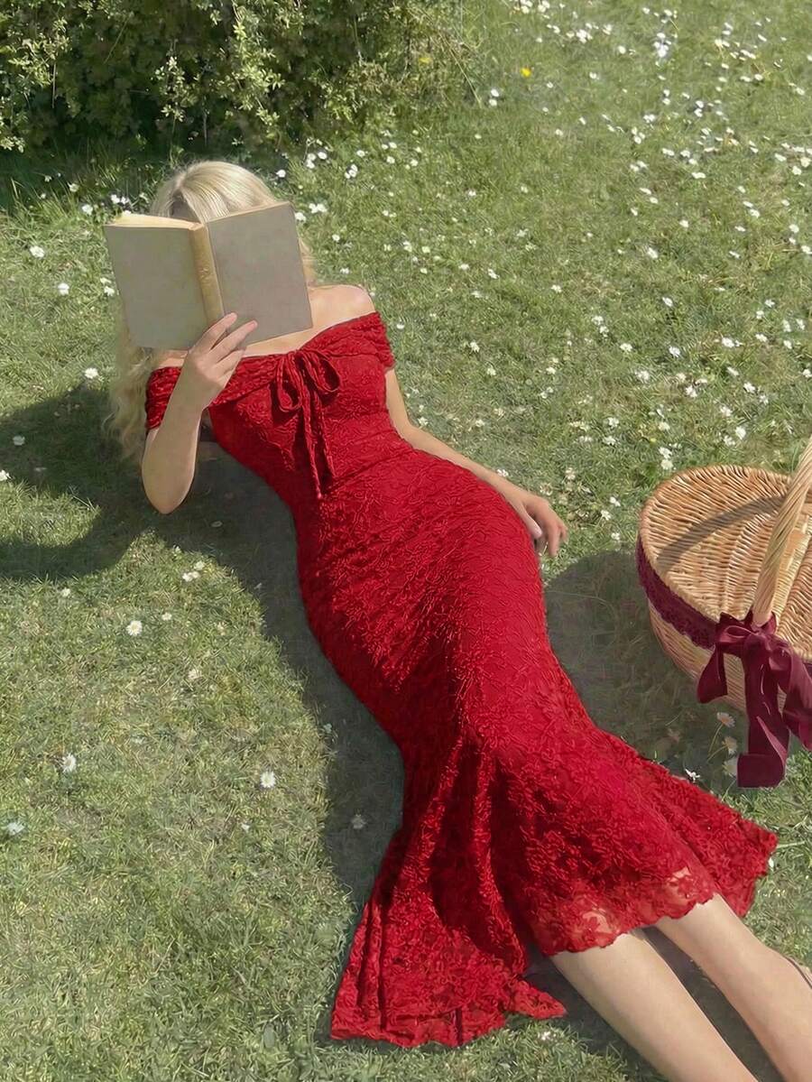 SHEIN MOD Off Shoulder Burgundy Textured Extra Long Mermaid Hem Dress - Red - View 1