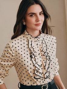 Anewsta 优雅法式随机波点印花荷叶边领口百搭女式衬衫，适合春夏穿着，可作嘉年华服装、优雅连衣裙或休闲装。 - 彩色 - 查看 5