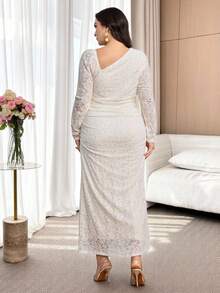 Feyla Plus Size Solid Color Minimalist Long Sleeve Lace Dress, Everyday Wear - Apricot - View 2