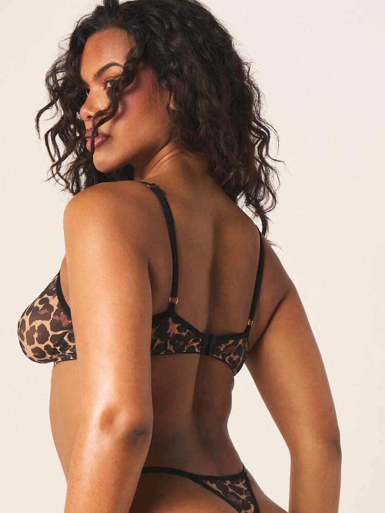 MISSGUIDED Leopard Print Intimate Lingerie Set With Plunge Bra And Strappy Thong Adjustable Straps Black Trim