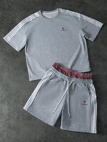 PAVTROS 男士休闲运动套装两件套，圆领短袖T恤搭配抽绳短裤，宽松版型，二合一短裤，经典格纹面料，运动条纹，休闲运动风，宽松版型，时尚简约，日常穿着，休闲娱乐，时尚穿搭，返校季，嘻哈风穿搭，节日礼物，男友礼物，老公礼物 - 灰色 - 查看 3