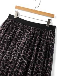 GlowEve CURVE 加大码女式网纱豹纹数码印花弹力腰双层网纱3D豹纹设计优雅约会晚礼服，秋季豹纹印花 - 彩色 - 查看 8