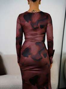 SAYEHFBABY 2件套女士时尚圆领优雅紧身不对称扎染图案长袖T恤，紧身扎染图案半身裙套装 - 彩色 - 查看 2