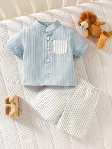 SHEIN 男女宝宝服装套装，新生儿夏季可爱舒适纯色立领前袋短袖上衣+条纹短裤 - 淺藍色 - 查看 3