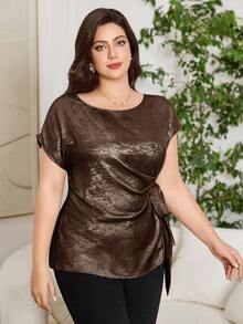 Reflora 大码女式金属质感圆领短袖侧系腰时尚上衣 - 棕色 - 查看 4