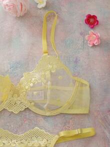 2pcs Yellow Innocent Girl Style Wire-Rimmed Bra Set - Yellow - View 4