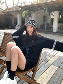 DAZY Women's Casual Round Neck Lace Patchwork Long Sleeve T-Shirt, Spring/Autumn - Black - View 4