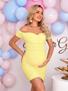 Loomaby Elegant Party Solid Color Off-Shoulder Ruched Fitted Maternity Dress - Yellow - View 5