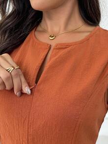 Miaspire Áo kiểu nữ không tay, màu trơn, khóa kéo phía trước, vạt áo xếp ly. - Rỉ Nâu - Xem 4