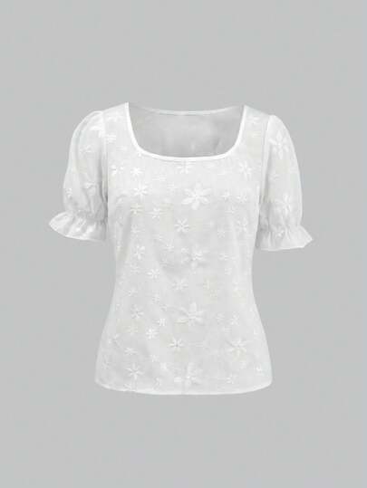 SHEIN PETITE Women's Floral Embroidery Pattern Casual Versatile Daily Wear Short Sleeve Shirt