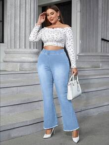 EMERY ROSE Women's Elastic Waist Frayed Hem Casual Versatile Daily Wear Flare Jeans - Light Wash - View 3