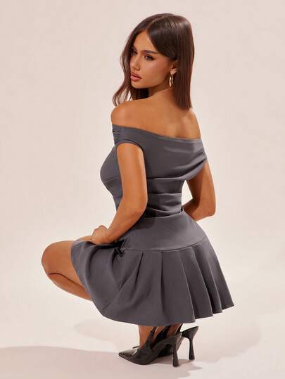 Radiana Women's Spring/Summer Asymmetric Asymmetric-Shoulder Elastic Woven Pleated Dress, Suitable For Urban, Sexy Office Siren Coquettish, Cruise Attire, Commuting, Business, Retro, Vintage, Party, Resort, Outing, Old Money, Richly Layered, Date Night, Gathering, Minimalism, Birthday, Formal Event, Gyaru, Ibiza, Nashville, Break, Modest, Chic, Casual, Shopping, Streetwear, Going Out, Accentuate Your Body, Flatter The Figure