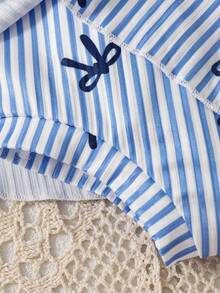 SHEIN Vintaside Kids 女婴夏季海滩度假条纹蝴蝶结印花系带露肩修身吊带连衣裙配发带 - 藍色 - 查看 7