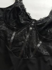 NU&NOW Vestido de punto casual y elegante con encaje negro sexy y calado elástico para mujer de talla grande, pieza versátil para capas - Negro - Ver 6