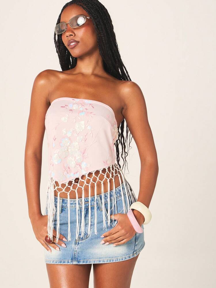 MISSGUIDED Sequin Embellished Strapless Bandeau Top With Crochet Fringe Detail And Tie Back Closure For Summer Festival Season