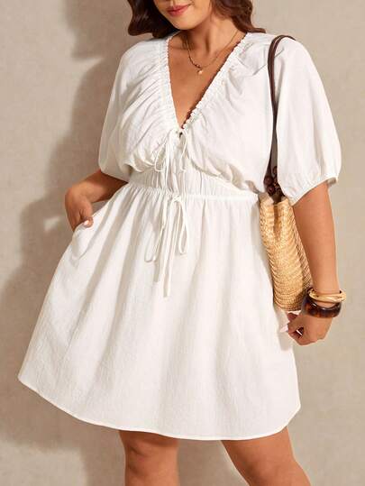Elaquor 大码女式V领前系带短花瓣袖口袋休闲连衣裙