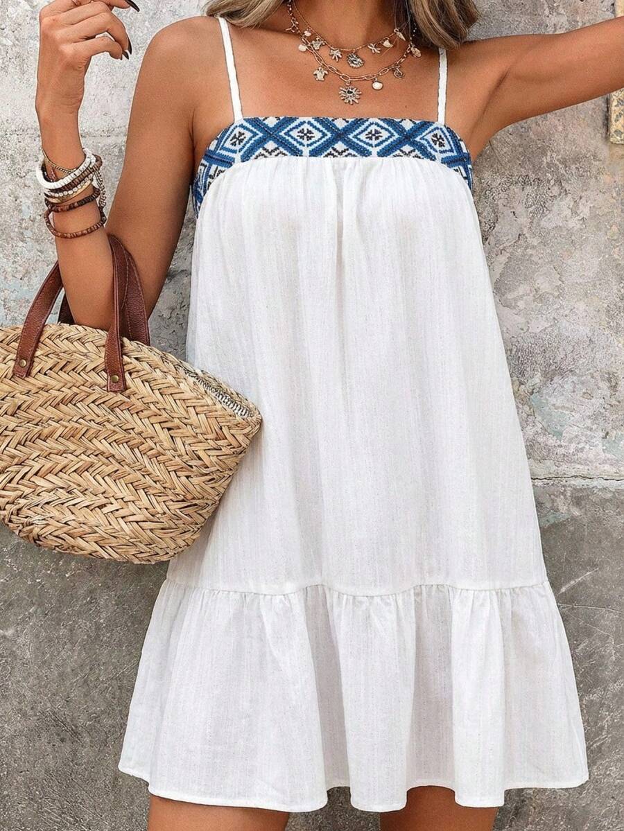 SHEIN VCAY Váy hai dây cỡ lớn in họa tiết hình học, thích hợp cho kỳ nghỉ. - Màu be - Xem 1