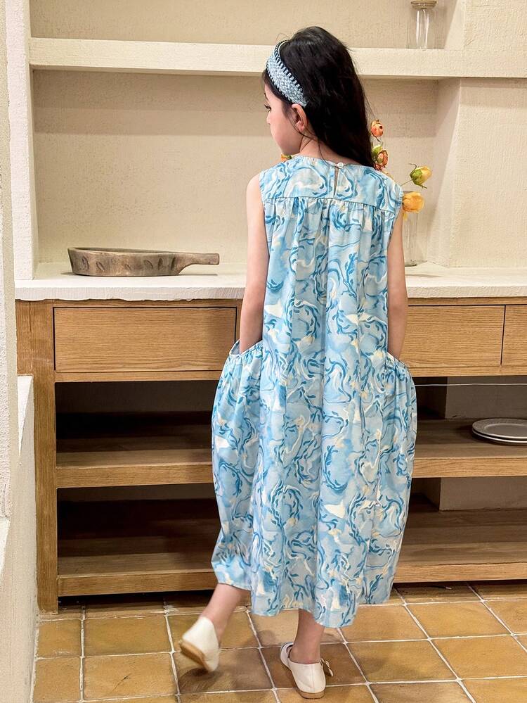 Tween Girl All-Over Print Pleated Design Sleeveless Dress With Large Pockets