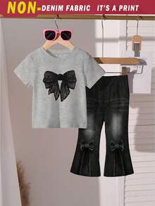 SHEIN 两件套女童碎花灰色短袖镶钻蝴蝶结T恤和黑色蝴蝶印花喇叭裤，可爱套装，适合所有季节，春、夏、秋、冬。 - 彩色 - 查看 5