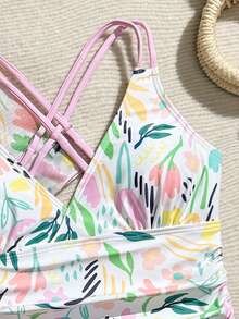 SHEIN Ensemble de 3 pièces de maillot de bain à imprimé floral et feuilles pour préadolescentes, ensemble de bikini à bretelles pour filles, ensemble de 3 pièces de maillot de bain, ensemble de plage pour filles, tenue de vacances d'été pour filles, ensemble assorti d'été, ensemble de vacances d'été pour filles, tenue de vacances d'été pour filles, ensemble coordonné d'été - Multicolore - Voir 3