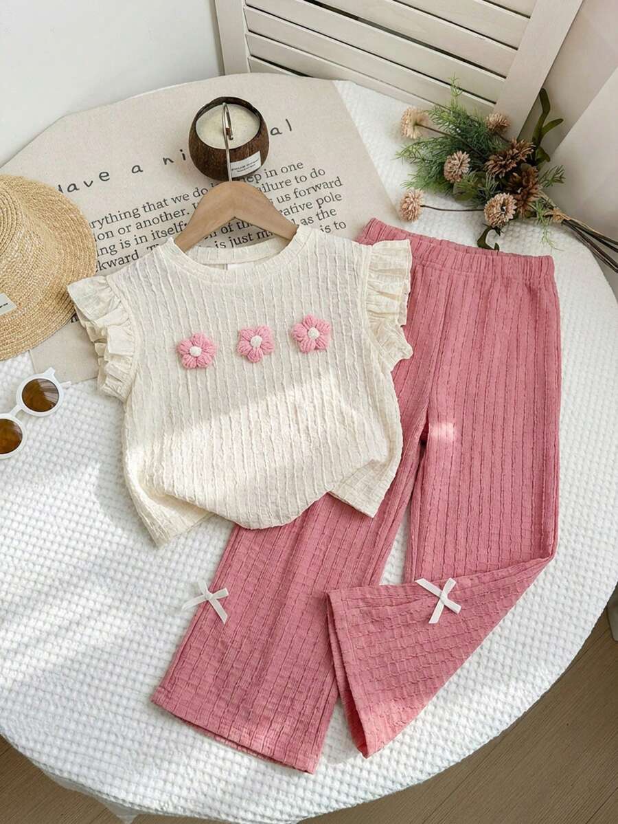 SHEIN LMoss Young Girl 2-Piece Set: Knitted Solid Color Ruffle Collar Top And Woven Ditsy Floral Loose Pants,Kids - Pink - View 1