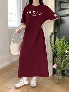 SHEIN 青少年女孩酒紅色短袖T恤洋裝，秋季寬鬆大尺寸圖案字母印花針織圓領休閒洋裝，度假風 - 酒紅色 - 查看 4