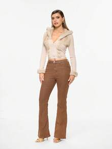 Glitzique 女士金色金字塔装饰尖头细高跟穆勒凉鞋，迷人派对高跟凉鞋 - 金色 - 查看 5