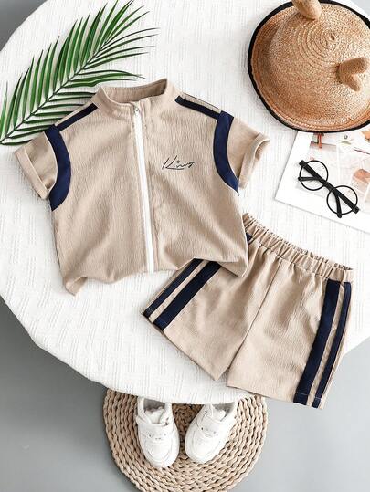 Toddler Boys' Casual Sports Outfit Set: Khaki & Navy Striped Short Sleeve Zip-Up Jacket, High Collar "King" Letter Print Top & Matching Shorts, Soft Textured Fabric, Loose Fit, Easy Wear, Ideal For Summer Outings & Play