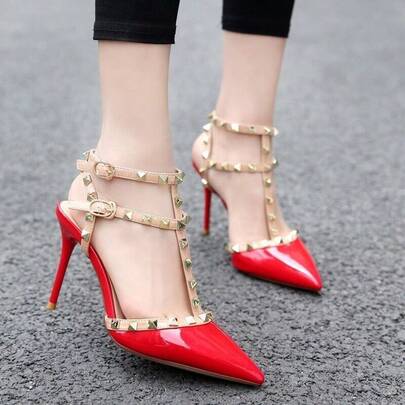 Sandalias de mujer con hebilla recta y tachuelas de estilo europeo y americano; zapatos de tacón de mujer con punta afilada, tacón fino y diseño de hebilla en T de charol; sandalias de tacón de mujer