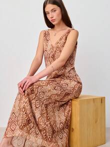 Nöista Deep V Neck Maxi Dress In Printed Fabric. - Yellow - View 5