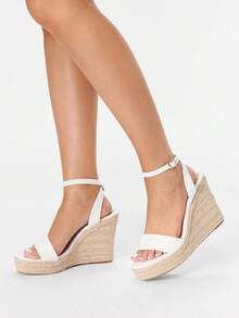 Glitzique 女士夏季海滩度假风格休闲透气亚麻绳圆头厚底凉鞋 - 白色 - 查看 4