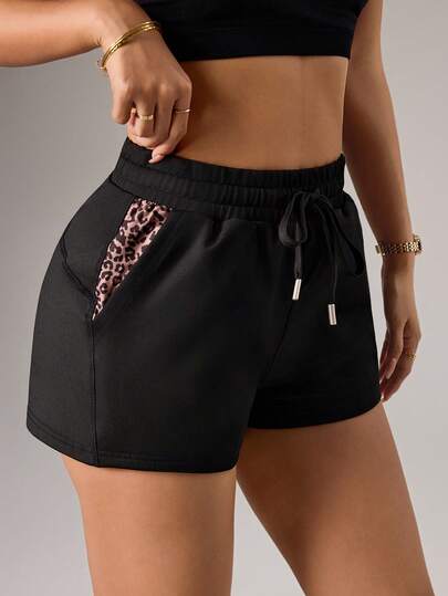 Dewbera Women's Drawstring Waist Pockets Casual Versatile Daily Wear Sports Shorts