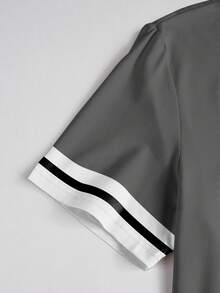 Chillumni 男士大码条纹拼接马匹印花圆领T恤，休闲时尚百搭牛仔图案大码短袖T恤 - 彩色 - 查看 3