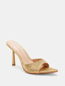Glitzique 女士金色金字塔装饰尖头细高跟穆勒凉鞋，迷人派对高跟凉鞋 - 金色 - 查看 7