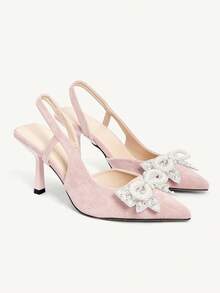 CUCCOO CHICEST Giày nữ mùa xuân hè mới, thiết kế nơ lớn dễ thương ba chiều, mũi nhọn, gót ly rượu vang, gót trung bình, lãng mạn, thanh lịch, đơn giản, màu đen satin, gót cao, quai hậu, thích hợp cho hẹn hò, tiệc trà chiều, ngày Valentine, trang phục sang trọng, tiệc tùng, dạ hội, váy cưới ngọt ngào và gợi cảm, dép lê, màu trắng, be, xanh dương, xanh hoàng gia, hồng, nâu, xanh lá cây, đỏ tía, xám, đỏ hồng, tím, vàng, cam, mơ, vàng kim, bạc, đính đá, hoa đính đá cỡ lớn, ren, giày thanh lịch, giày cưới. - Hầu như không có màu hồng - Xem 6