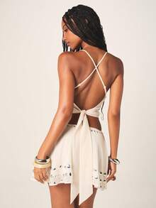 MISSGUIDED Áo croptop không tay bằng chiffon đính đá, cổ khoét sâu, lưng hở, chi tiết buộc dây, dành cho nữ, thích hợp cho mùa hè, lễ hội hoặc tiệc tùng. - Màu be - Xem 2