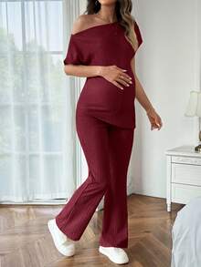 SHEIN Set de 2 piezas de camiseta asimétrica y pantalones de maternidad - Burdeos - Ver 5