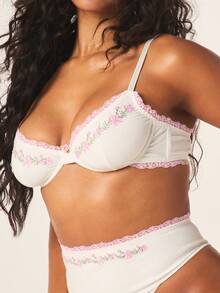 MISSGUIDED Bộ đồ lót nữ thêu hoa, viền ren, áo ngực có gọng, đệm mút, quần lọt khe, dây nịt và tất, bộ đồ lót nhiều món. - trắng - Xem 5