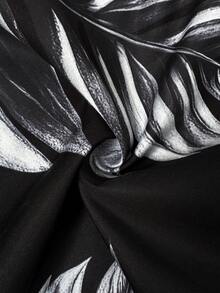 VIVINTIMO Men's Casual Beach Vacation Printed Drawstring Loose Beach Shorts - Black - View 8