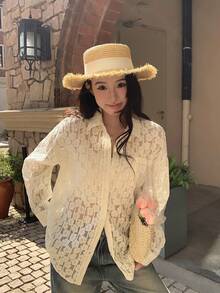 DAZY Áo sơ mi nữ tay dài cổ ren kiểu dáng thường ngày - Màu be - Xem 9