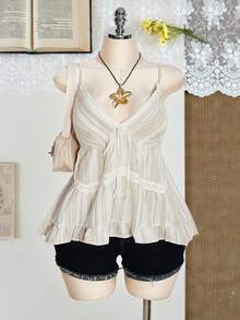 SHEIN ICON 加大码条纹休闲荷叶边吊带娃娃衫，梭织刺绣装饰荷叶边下摆度假吊带衫，适合春夏穿着 - 杏色 - 查看 3