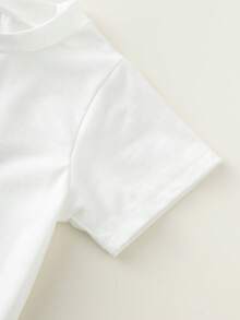 SHEIN 2pcs Baby Boy Denim Patchwork Crew Neck T-Shirt And Denim Pants Set, Casual Everyday Wear - Multicolor - View 6